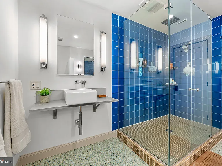 2820 Ellicott St NW — Photo 23