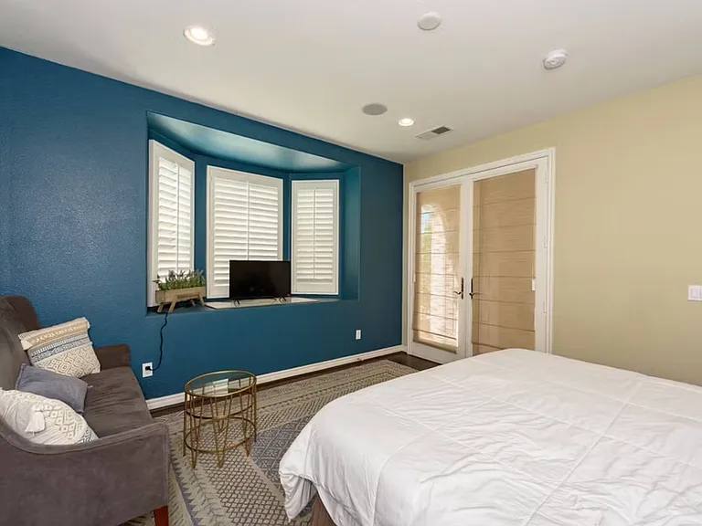 Semi-detached, king bed casita with private entrance and full bathroom.