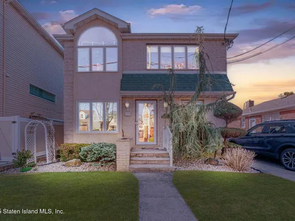 125 Laconia Ave, Staten Island, NY 10305