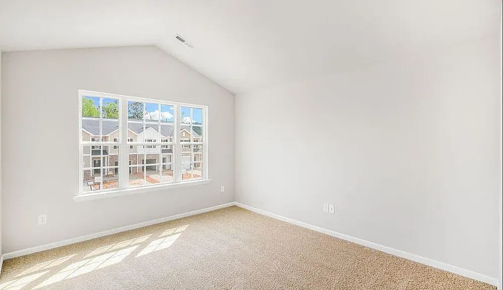 3 bed, 1416 sqft, $1,695 — Photo 4