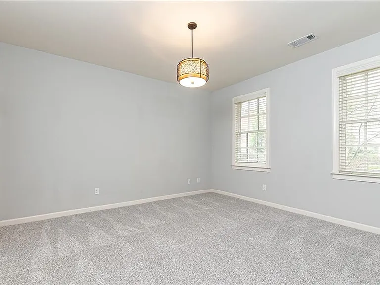 3664 Brookhaven Manor Xing NE — Photo 10