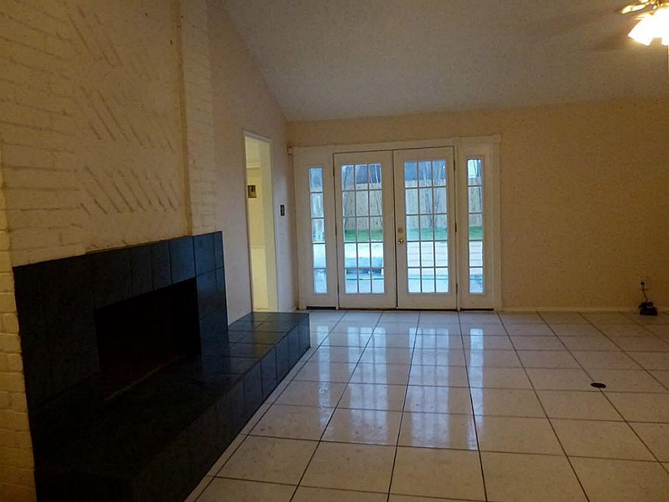 1st image of 16119 Sierra Grande Dr