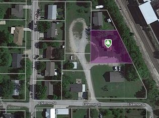 1002 N Cates St, Decatur, TX 76234