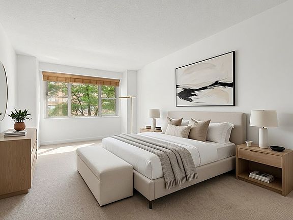 3rd image of 300 E 40th St APT 3W