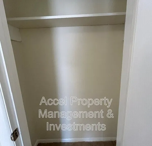 2409 Gumwood Ave #1 — Photo 12