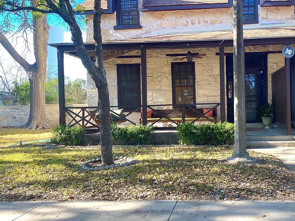 15 Colony Row, Brackettville, TX 78832 Zillow