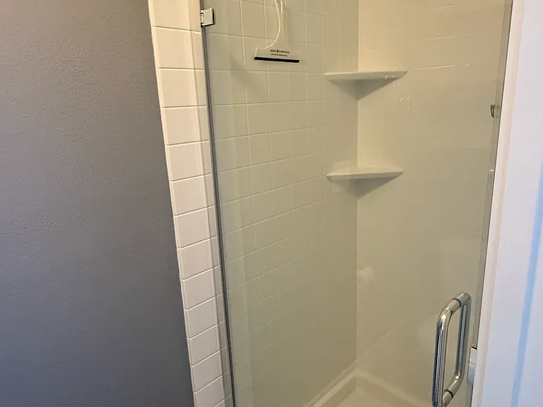 1210 Creekwood Ct — Photo 14