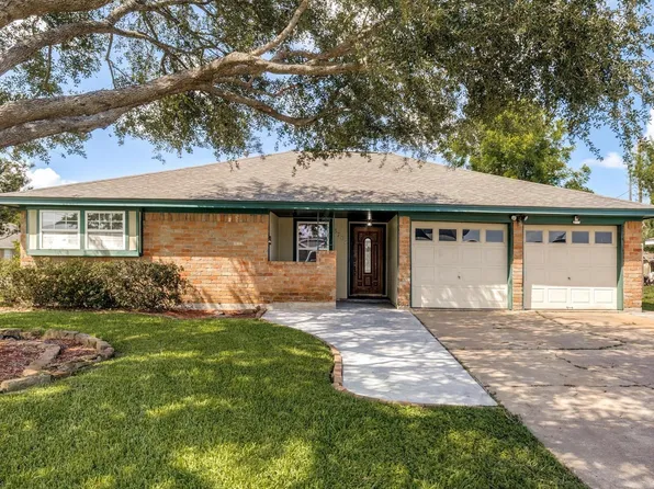 3706 Catalina Dr, Deer Park, TX 77536