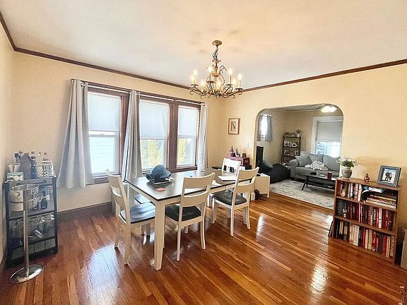 4th image of 81 Cresthill Rd Floor 1