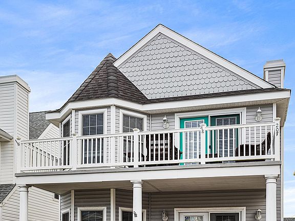 3rd image of 207 Asbury Ave #2