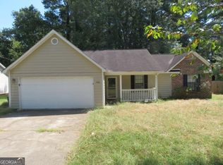 1486 Carriage Ln, Jonesboro, GA 30238