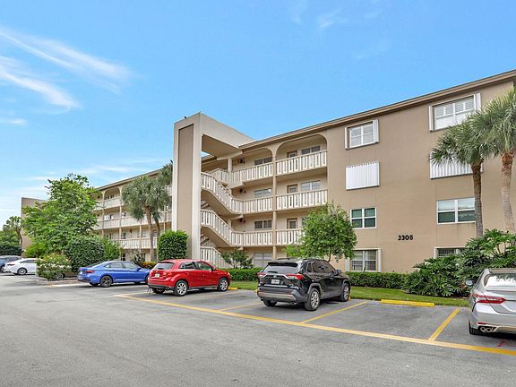 2nd image of 3306 Aruba Way #H4