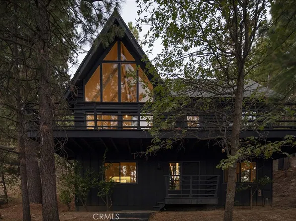 28287 Bern Ln, Lake Arrowhead, CA 92352
