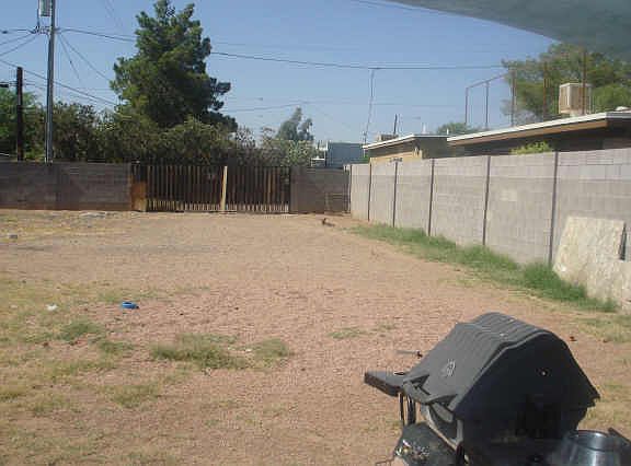 5th image of 1740 E PINCHOT Avenue