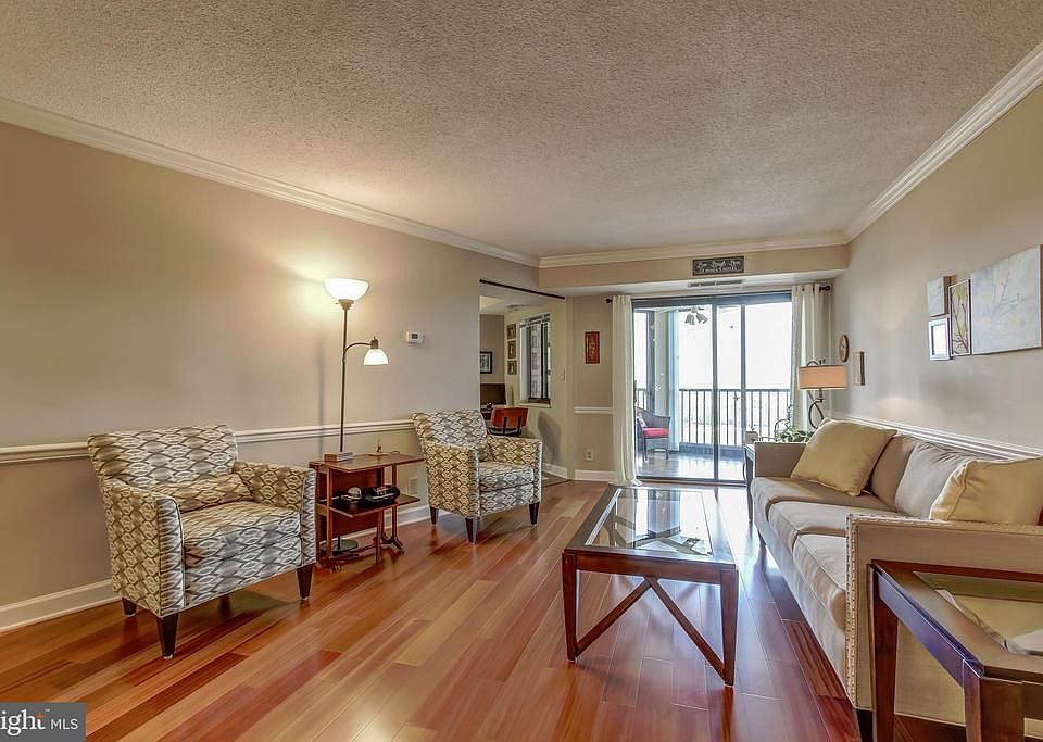 1st image of 5901 Mount Eagle Dr APT 1011