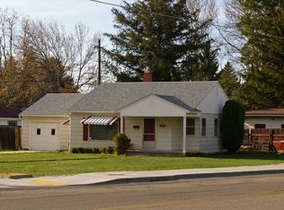 5802 W Robertson Dr, Boise, ID 83709