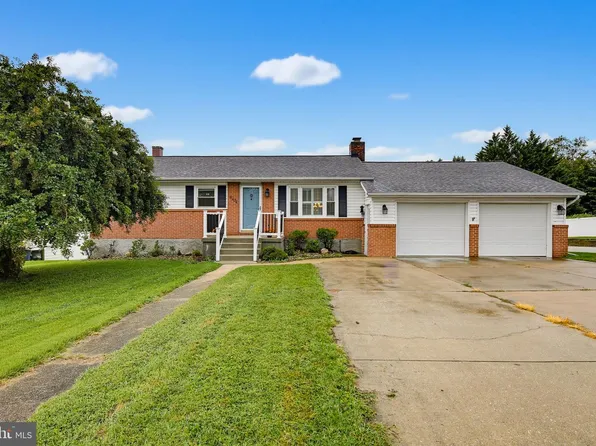 6404 Woodburn Ave, Elkridge, MD 21075
