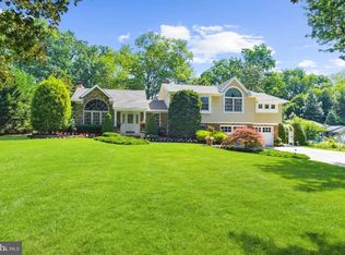 113 Haines Dr, Moorestown, NJ 08057