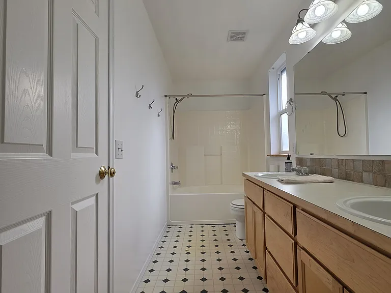 17611 67th Avenue Ct E — Photo 27