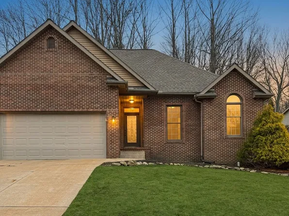 5821 Forest Xing, Erie, PA 16506