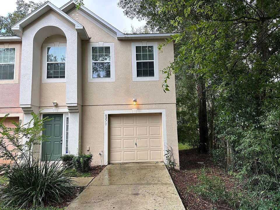 1st image of 8271 Halls Hammock Ct