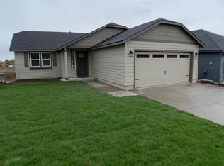 3737 SW Pumice Ave, Redmond, OR 97756