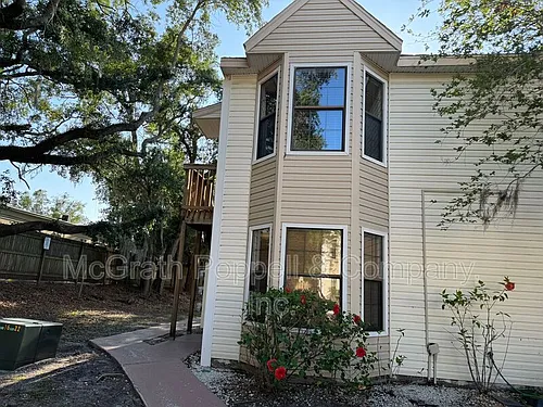 2302 Maki Rd Photo 1