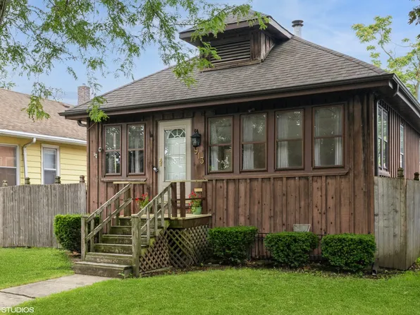 913 Kelly Ave, Joliet, IL 60435