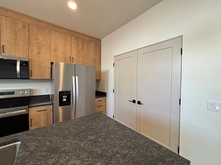 73 N 520 W #10 — Photo 13
