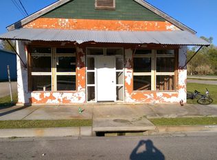 226 Davis Ave, Pass Christian, MS 39571