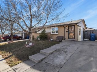 3400 W Mountain Rd, Englewood, CO 80110