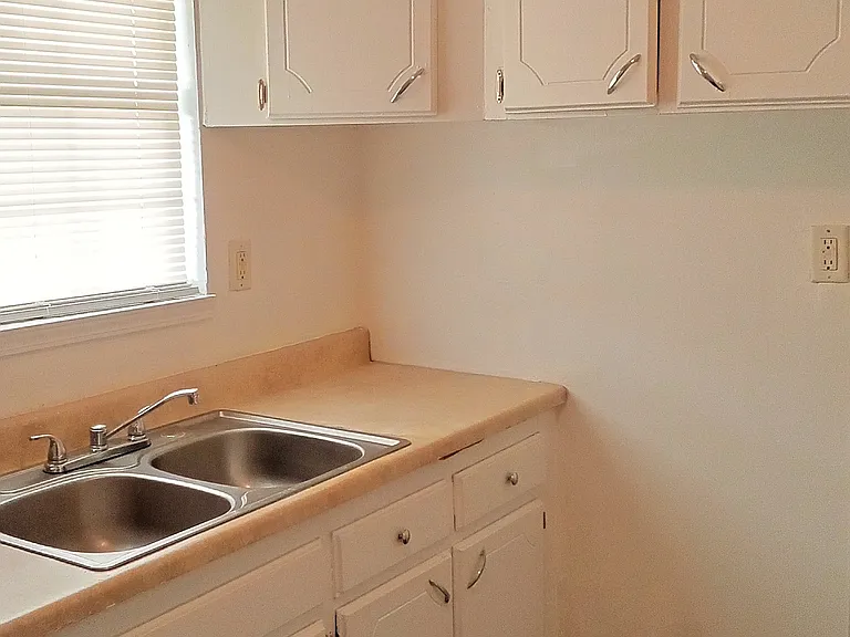 1724 Old Roman St — Photo 17