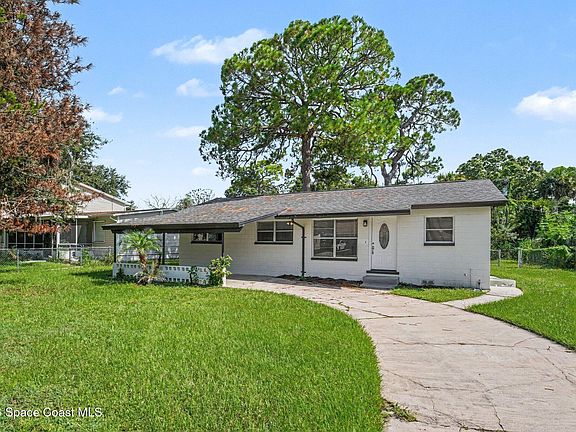 3rd image of 1021 Bernice Rd