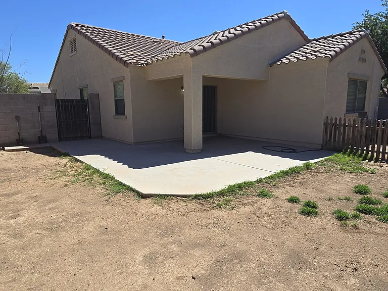 8838 W Superior Ave — Photo 10