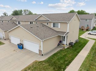 3410 Governor Ct, Waterloo, IA 50702