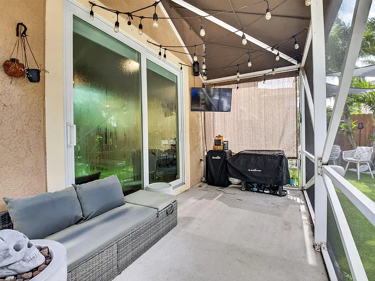 3616 Asperwood Cir — Photo 31
