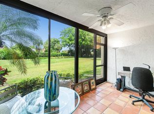 5121 Oakhill Lane, Delray Beach, FL 33484