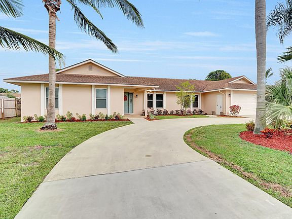 3rd image of 3190 Windward Ln
