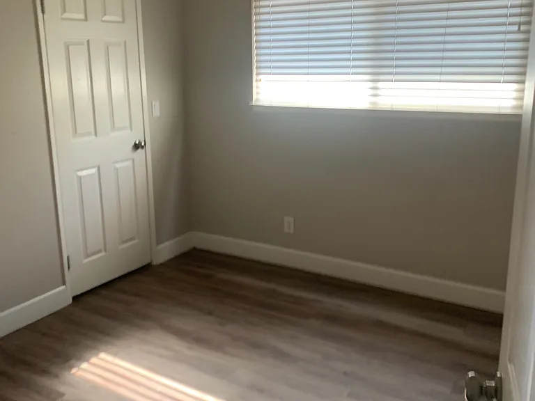 16180 Washington St — Photo 19