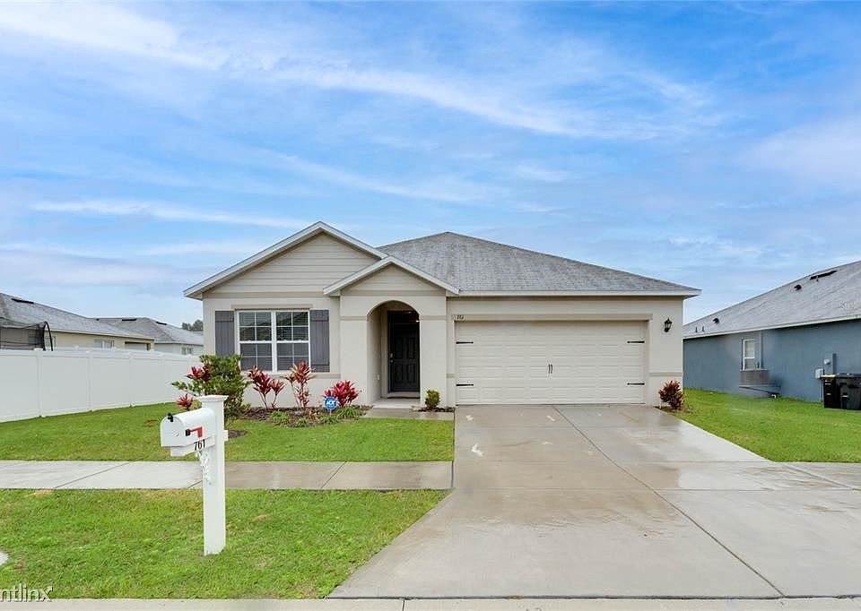 1st image of 761 Kindred Ln