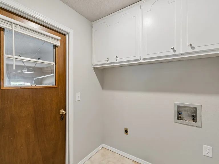 101 Oakside Dr — Photo 13