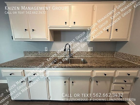 5th image of 1862 Pine Ave APT 3