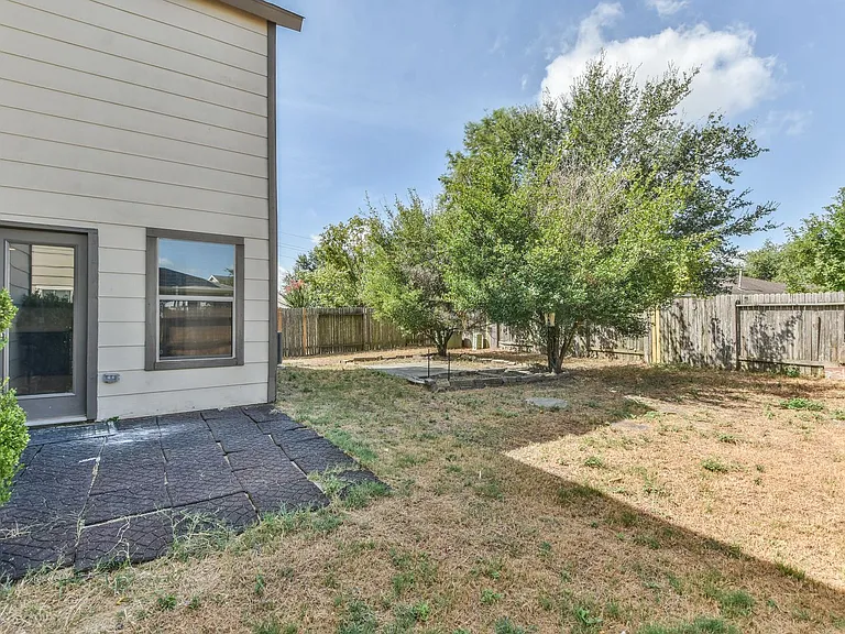 29315 Hickory Terrace Dr — Photo 39