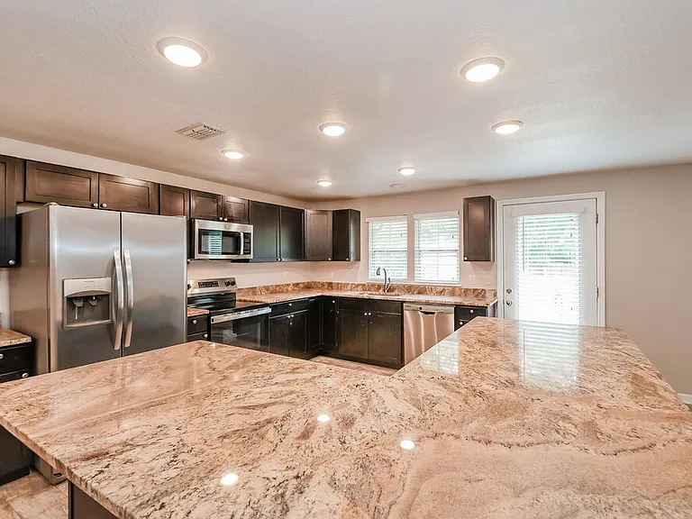 8109 Grampell Dr — Photo 7