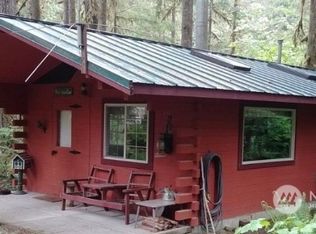 8495 S Cascade Dr, Marblemount, WA