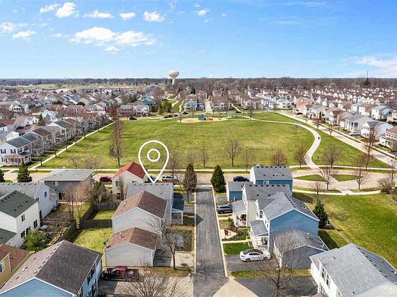 3rd image of 1733 Wild Flower Ln