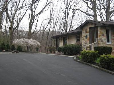 1st image of 1033 Beechwood Blvd