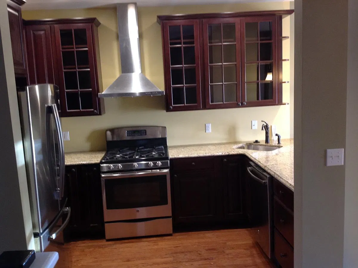 2 bed, 1150 sqft, $2,500 — Photo 2