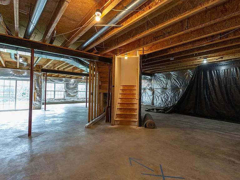 391 Sheerer Dr — Photo 44