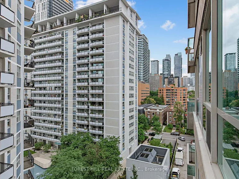70 Alexander St #804 — Photo 27